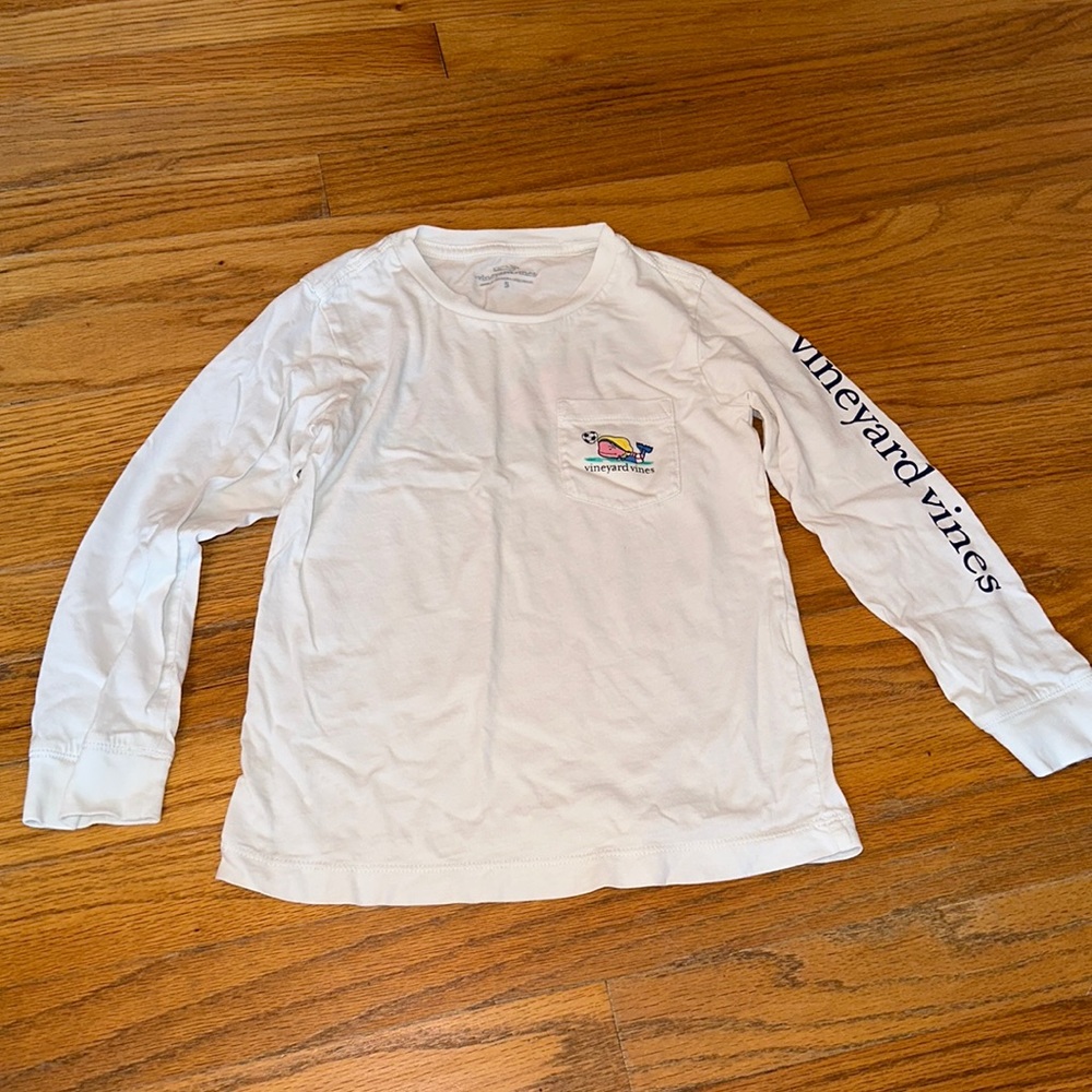 Vineyard vines